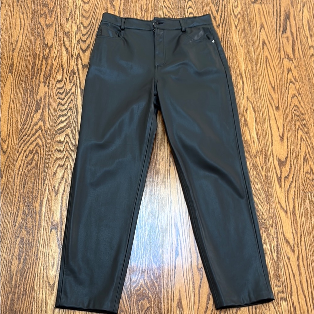 Zara Black Faux Leather Pant Size 6